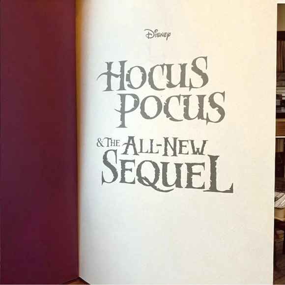 DISNEY Hocus Pocus & the All New Sequel Hardback Book - Picture 5 of 7